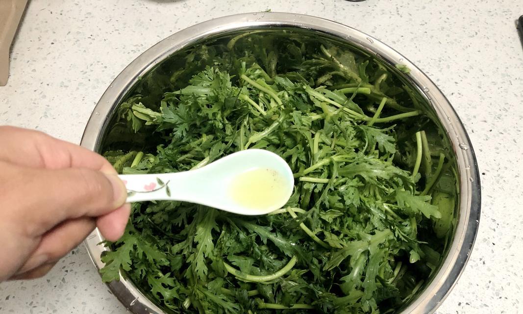 茼蒿鸡蛋汤面怎么做？具体步骤和常见问题解答？