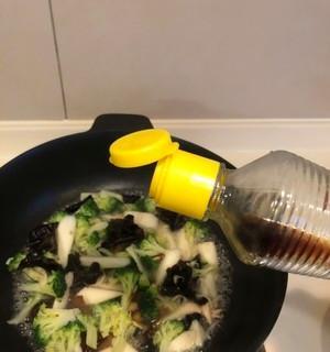 清炒山药西兰花怎么做？步骤和技巧有哪些？
