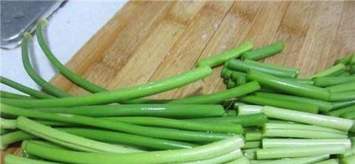 珍珠蒜苔怎么做？有哪些步骤和技巧？