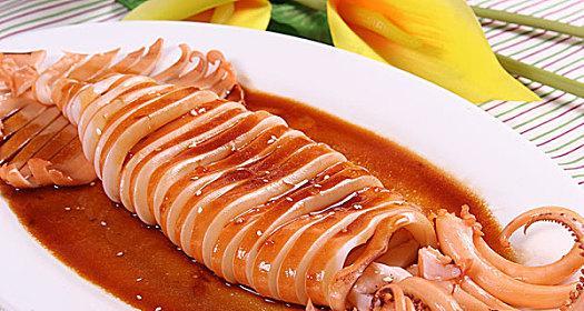 肉燥炒乌贼的做法是什么？如何在家轻松制作美味的肉燥炒乌贼？