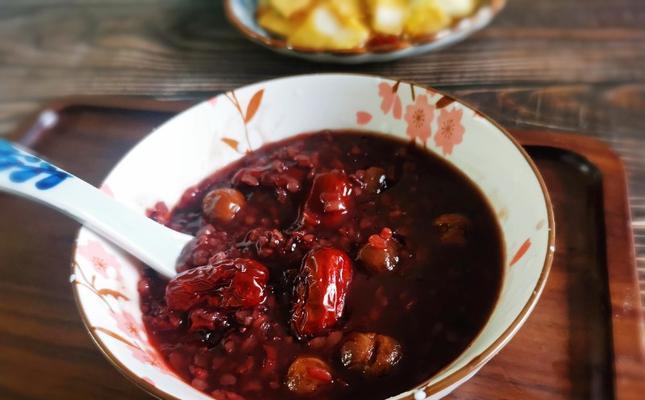紫米红豆粥怎么做？步骤和常见问题解答？