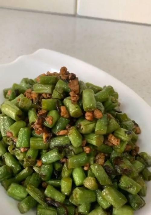 长豆角怎么做才好吃？有哪些简单易学的家常做法？