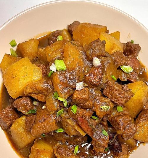 土豆炖牛腩怎么做才好吃？步骤和技巧是什么？