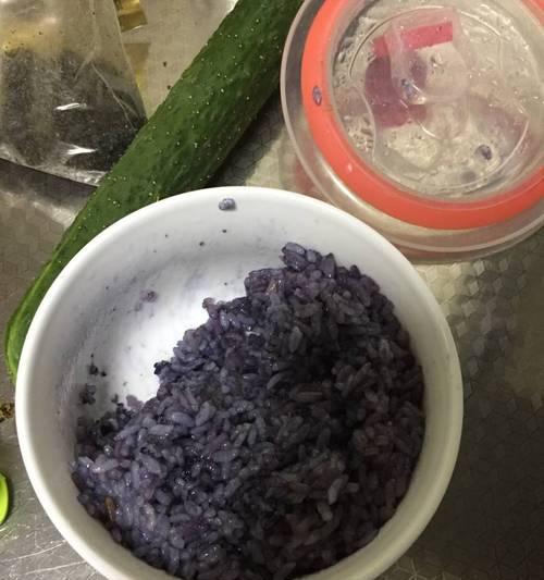 乌饭怎么做？乌饭的制作方法有哪些常见问题解答？