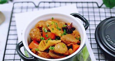 青椒胡萝卜烧肉怎么做？步骤和技巧是什么？