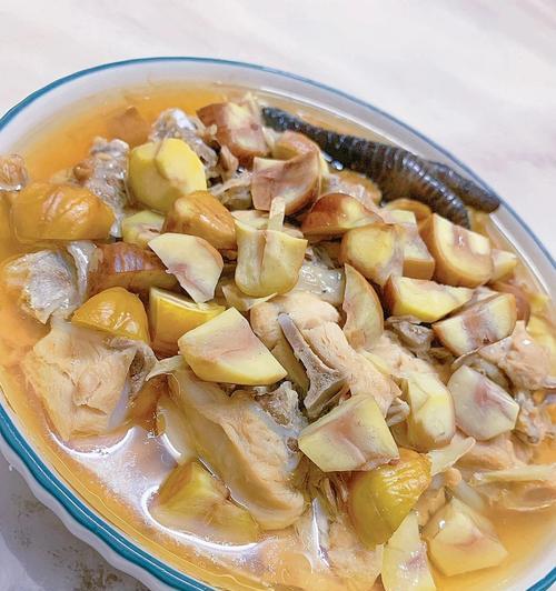 板栗蒸鸡的做法是什么？如何做出鲜嫩多汁的板栗蒸鸡？