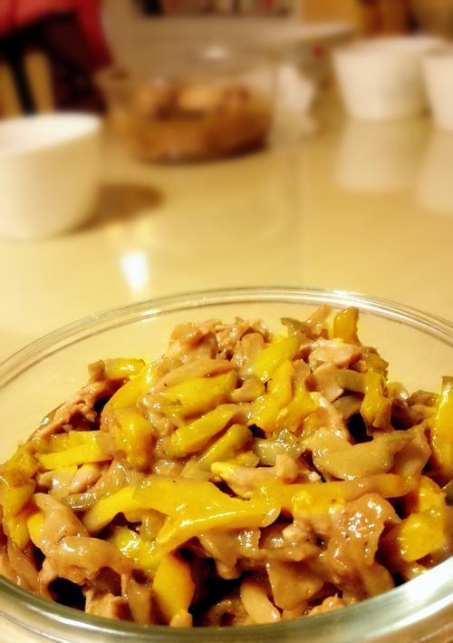 肉丝炒榨菜的做法是什么？如何快速做出美味的肉丝炒榨菜？