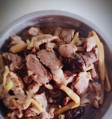 自制肉松蒜味高压锅版的做法？步骤和技巧是什么？