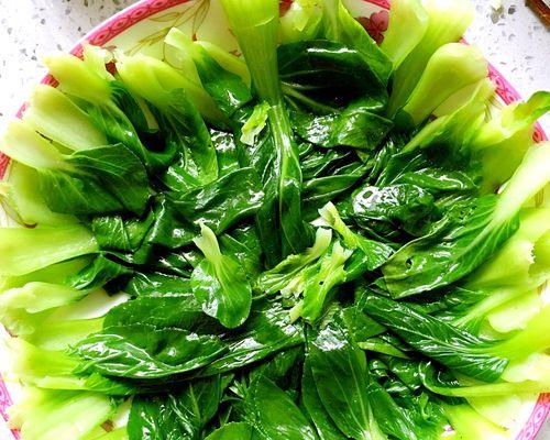 凉拌小油菜怎么做？时尚妈妈分享独家食谱！