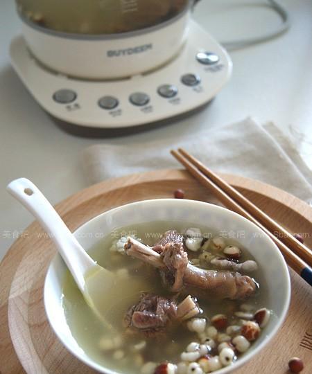 白果老鸭汤怎么做？有哪些步骤和技巧？