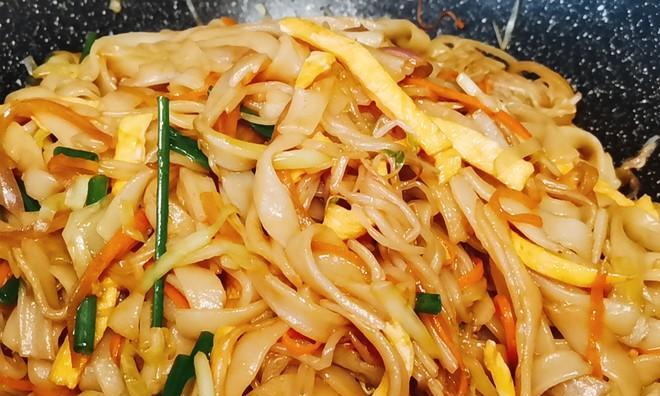 肉末芽菜炒河粉怎么做？步骤详解和常见问题解答？