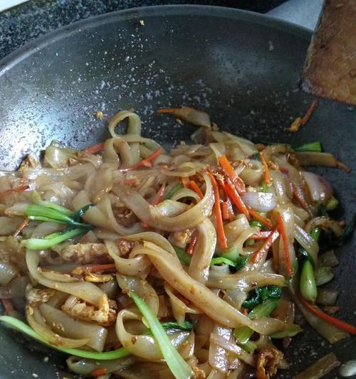 肉末芽菜炒河粉怎么做？步骤详解和常见问题解答？