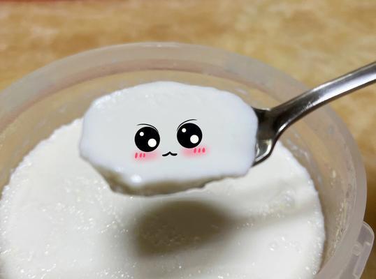 不用酸奶机如何制作酸奶？自制酸奶的步骤和技巧是什么？