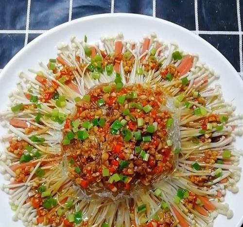 肉沫蒸金针菇怎么做？步骤和技巧有哪些？
