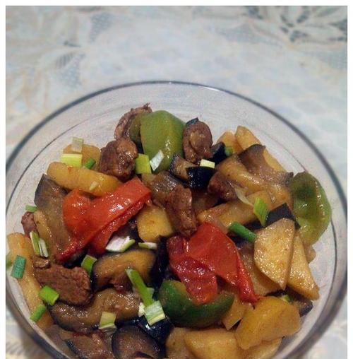 土豆炖茄子干怎么做？步骤和技巧有哪些？