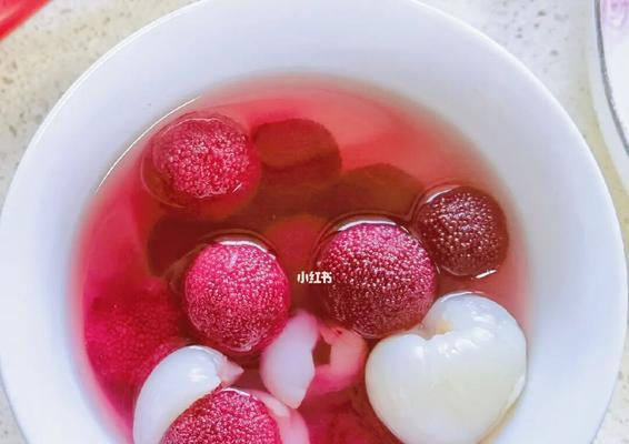杨梅饮的做法是什么？自制杨梅饮有哪些步骤和技巧？