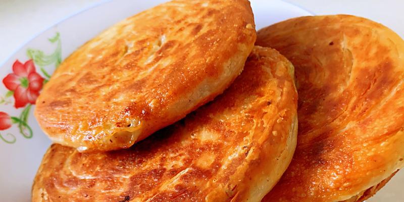 蔬菜牛肉饼的做法是什么？如何在家轻松制作？