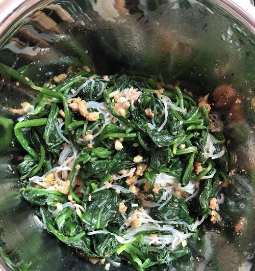 拌菠菜怎么做才好吃？有哪些简单易学的拌菠菜食谱？