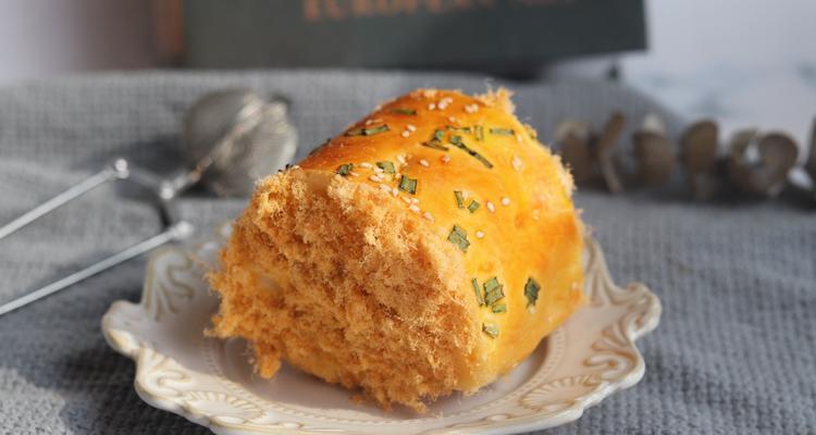 肉松土司卷的做法是什么？如何在家轻松制作？