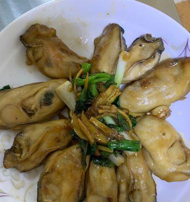 鲍汁焗生蚝的做法是什么？如何在家轻松制作？
