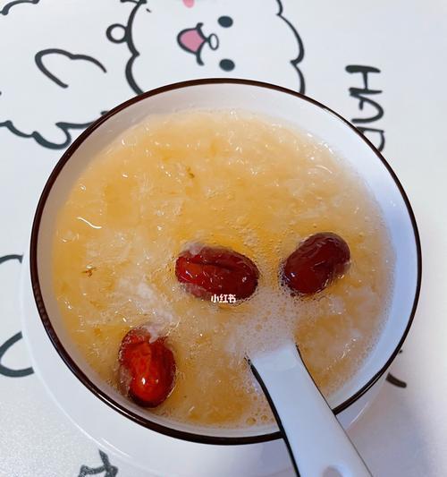 银耳莲子羮怎么做？有哪些步骤和技巧？