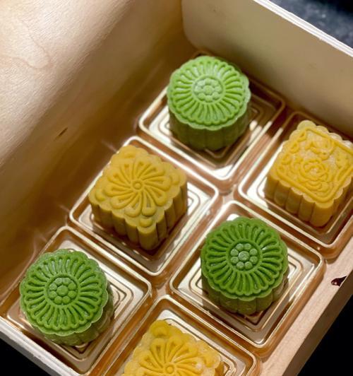 冰皮月饼不用烤箱怎么做？详细步骤和技巧是什么？