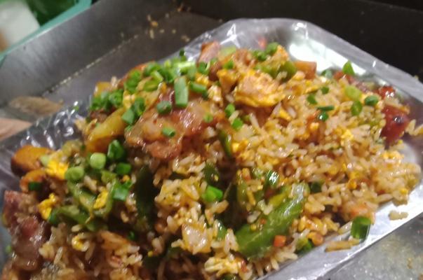 清香炒饭怎么做？步骤和技巧是什么？