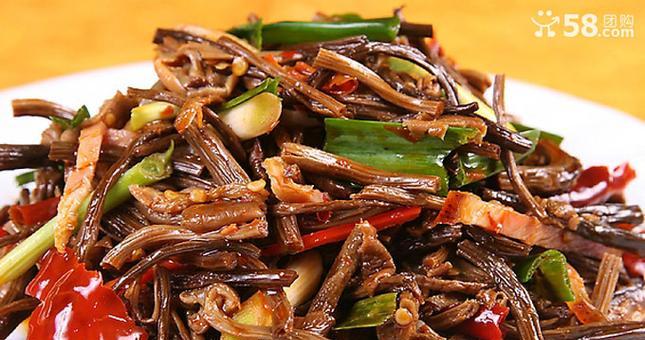 茶树菇炒仔鸡的做法是什么？为什么这道菜这么受欢迎？