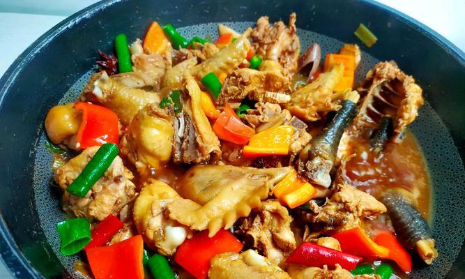 美味土豆炒鸡，不一样的家常菜（土豆炒鸡的做法及口感调制技巧）
