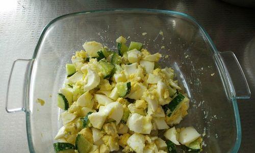 蒜泥鸡蛋的制作方法（简单易学）