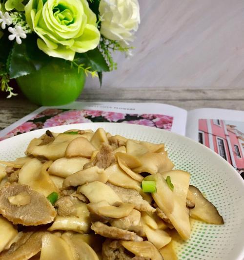 杏鲍菇炒肉片的做法（简单易学）