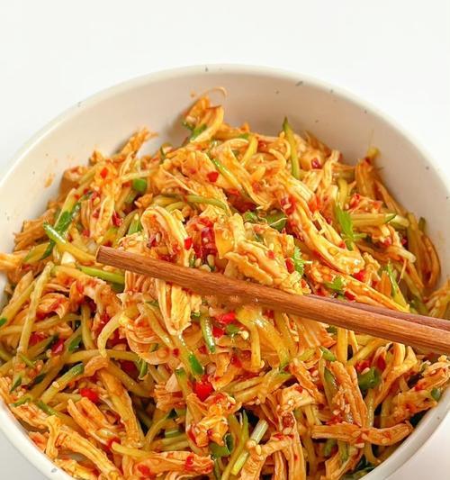 芝麻柠香鲜蔬鸡丝怎么做？步骤和技巧有哪些？