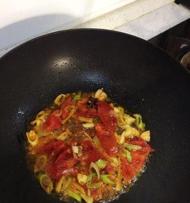 土豆辣椒西红柿怎么做？有哪些简单易学的食谱推荐？