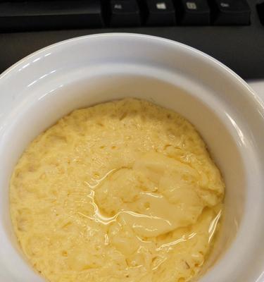 蒸鸡蛋糕微波炉怎么做？步骤和技巧是什么？