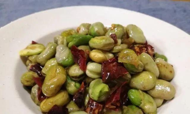 蚕豆烧肉怎么做？步骤和技巧有哪些？