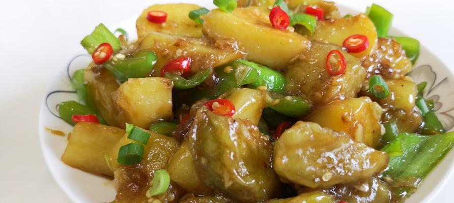 青椒黄瓜烧茄子怎么做？步骤和技巧有哪些？
