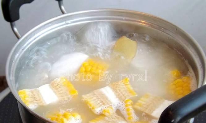清补凉排骨汤怎么做？有哪些步骤和技巧？