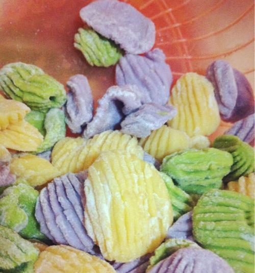 缤纷贝壳面，让你的房间生动起来（DIY小技巧）
