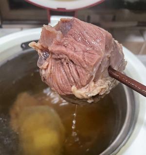 白切牛肉怎么做才正宗？详细步骤和技巧是什么？