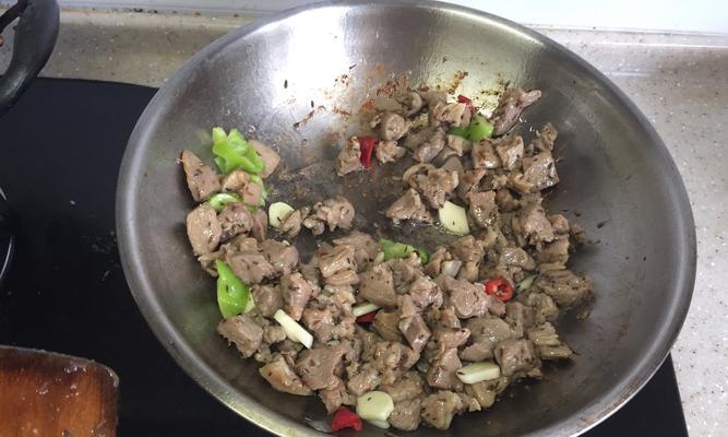 教你做正宗的孜然羊肉（传承新疆风味）