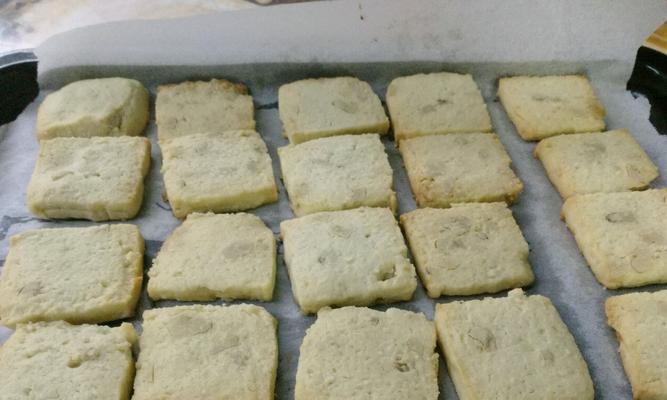 椰丝饼干怎么做？详细步骤和常见问题解答？