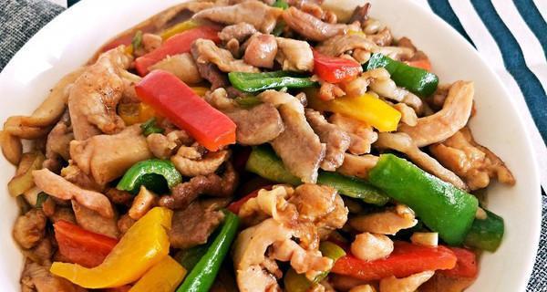 彩椒鸡柳的美味做法（色香味俱佳）