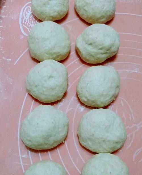 超浓奶香白面包怎么做？在家制作的步骤和技巧是什么？