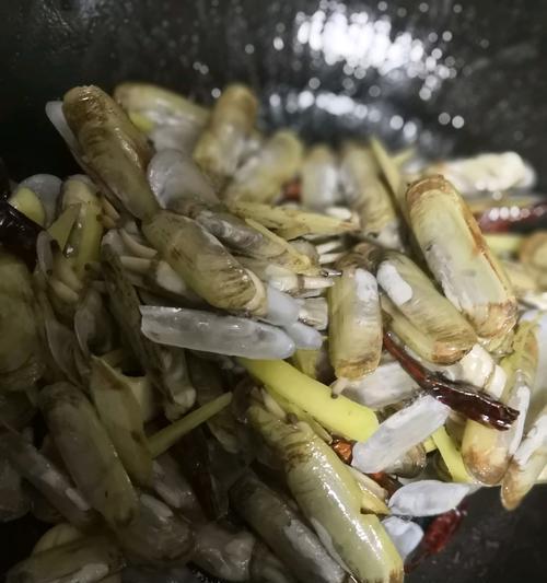 双椒蛏子怎么做？步骤详解和常见问题解答？