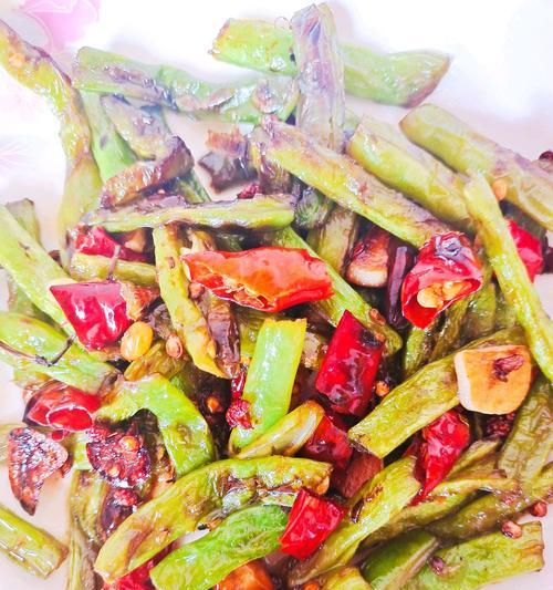 爆煸四季豆的做法是什么？如何做出美味的爆煸四季豆？