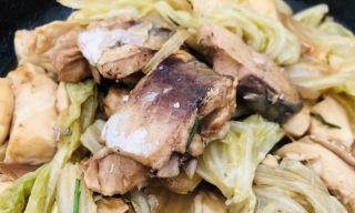 鲅鱼烧豆腐怎么做？步骤和技巧有哪些？