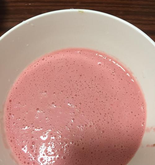 草莓山楂酸奶的制作方法（营养丰富）