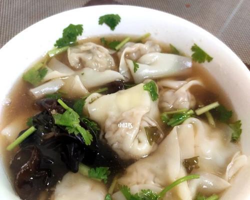 香菇馅馄饨怎么做？有哪些步骤和技巧？