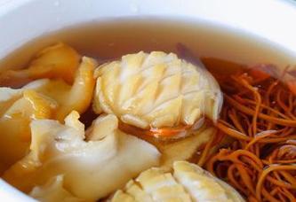 鲍鱼水鸭汤怎么做？步骤和技巧是什么？