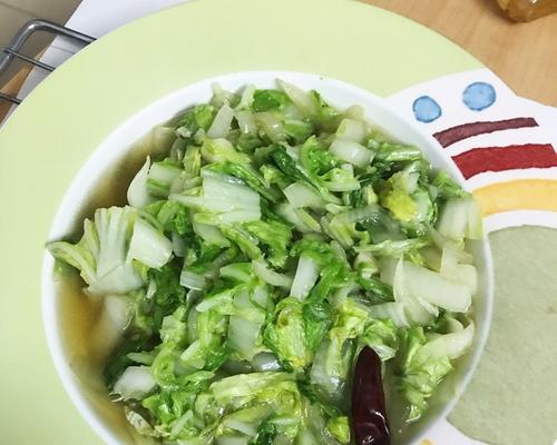 清炒大白菜怎么做才好吃？简单步骤和技巧是什么？